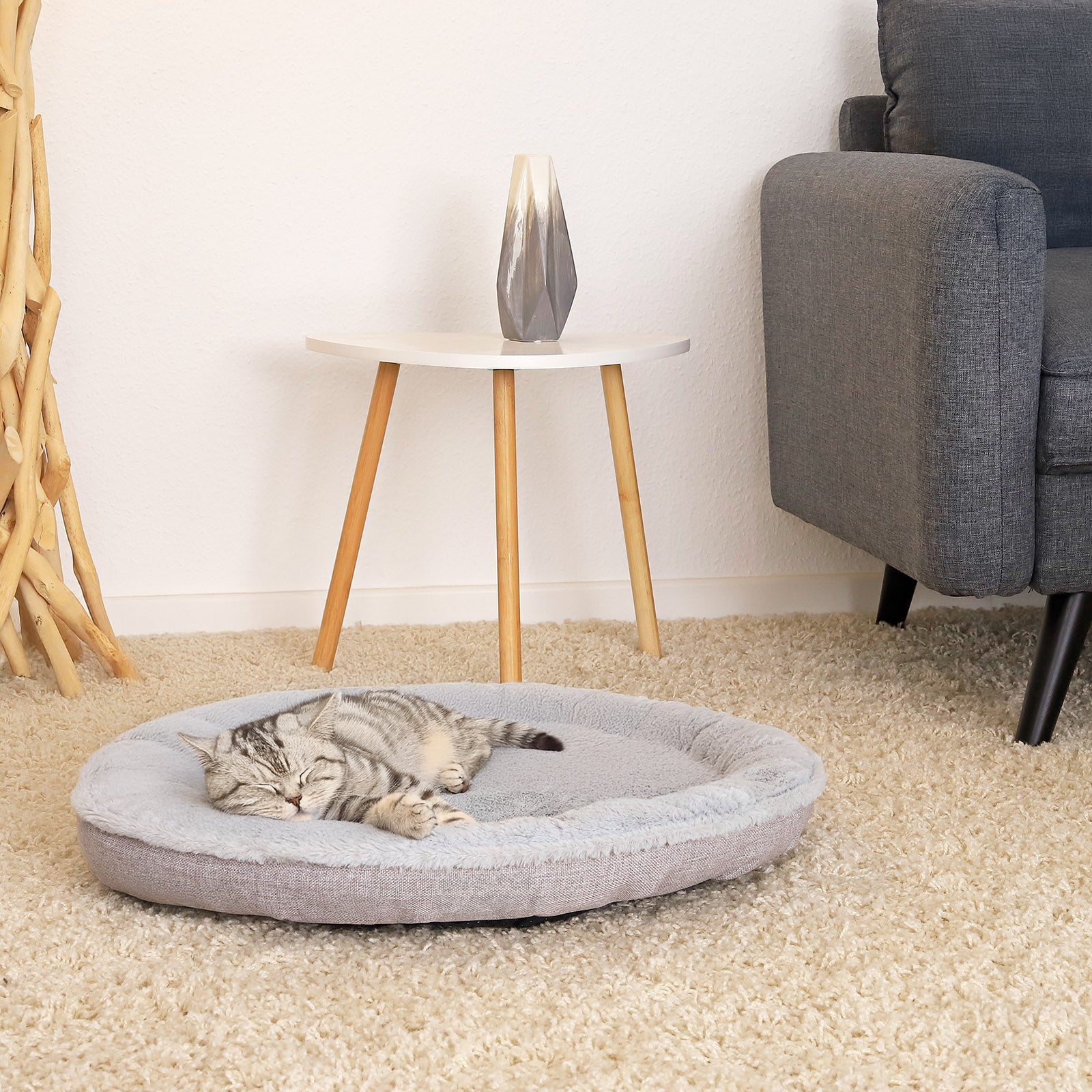 Kattenbed met pluche in donutvorm