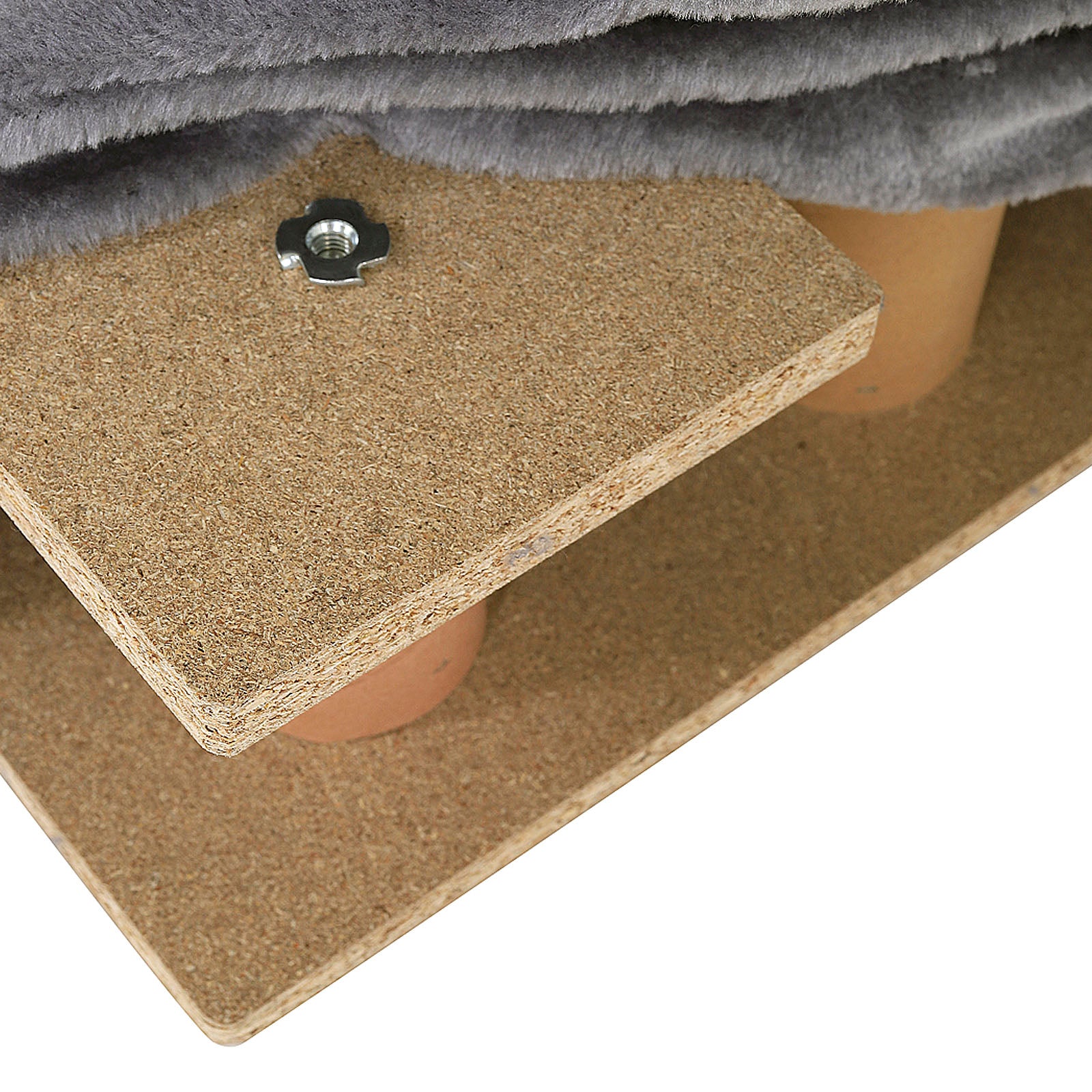 Kattentrap met pluche hoes